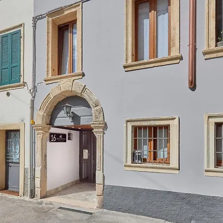 San Francesco Independent شقة